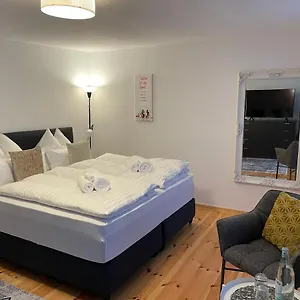 Voh Mitten In Vohenstrauss, Smart-tv, Parkplatz Vohenstrauss